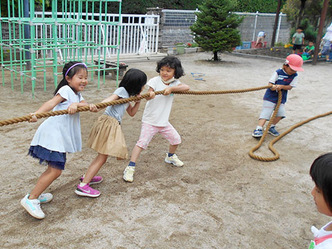 運動会ごっこ・綱引きの巻03