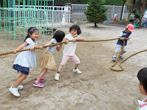 運動会ごっこ・綱引きの巻03