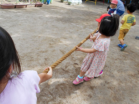 運動会ごっこ・綱引きの巻08