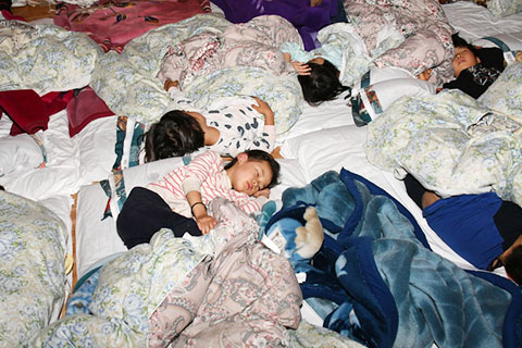 キャンプ~夜の幼稚園編~09