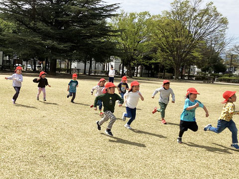 全園児でおさんぽ05