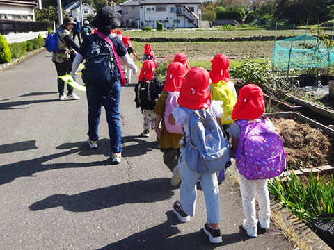 あるけあるけ遠足03